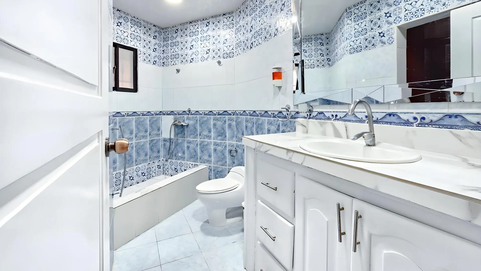 Villa Completamente Privada Con Piscina, Jacuzzi Y Gran Patio Punta Cana